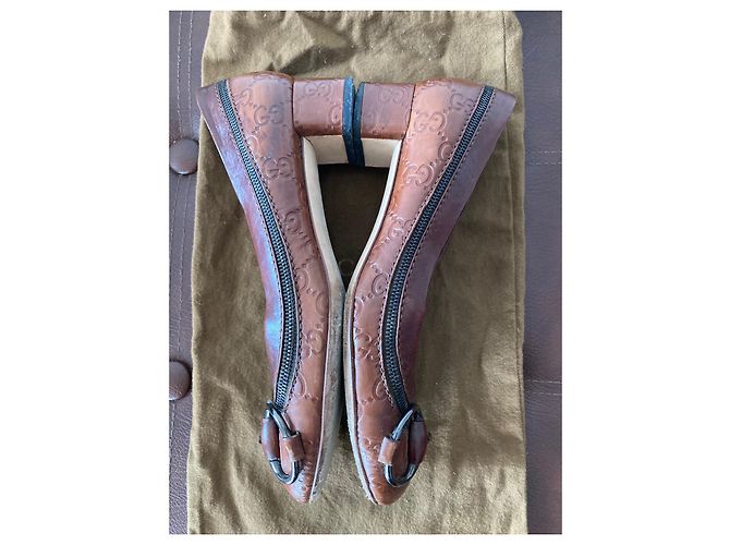 Bailarinas Gucci de piel marrón con monograma Castaño - vista 5