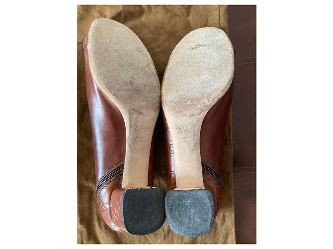 Bailarinas Gucci de piel marrón con monograma Castaño - vista 8