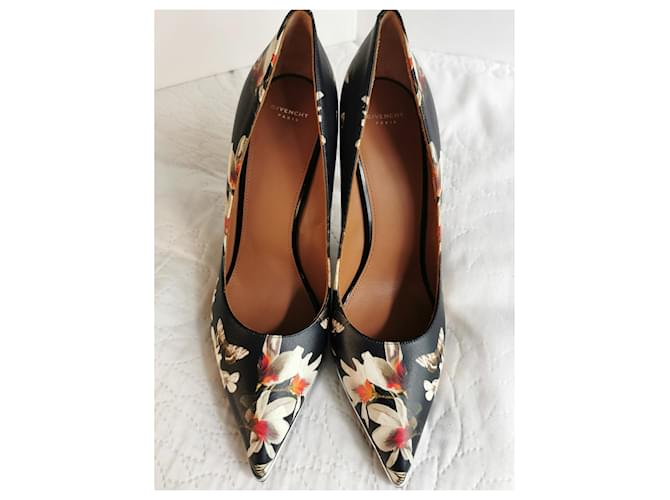 Décolleté Givenchy in pelle nera e floreale Nero Argento Multicolore - vista 11
