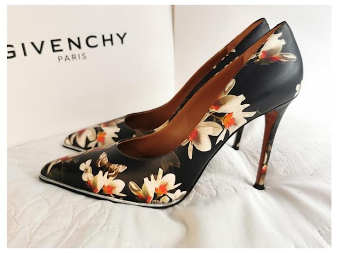 Décolleté Givenchy in pelle nera e floreale Nero Argento Multicolore - vista 16