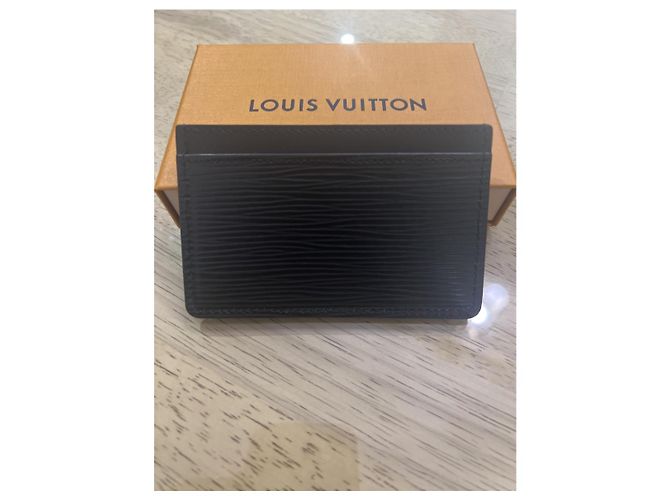 Louis Vuitton Tarjetero Neo de piel negro - vista 2
