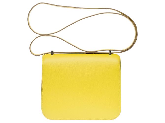 Hermès Sac HERMES Constance en Cuir Jaune - 101390 - vue 3
