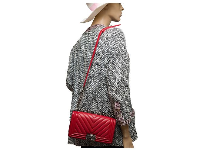 CHANEL Boy Bag in Red Leather - 101207 - view 12