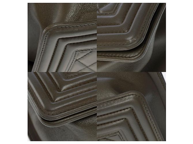 CHANEL Boy Bag in Khaki Leather - 101203 - view 10