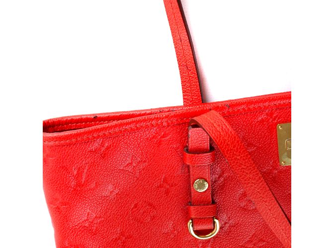LOUIS VUITTON - Citadine tote bag in embossed red grained leather - view 10
