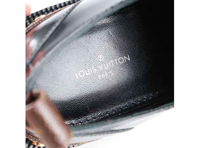 LOUIS VUITTON - Mocassini Richelieu in pelle verniciata nera (taglia 36) Nero - vista 8
