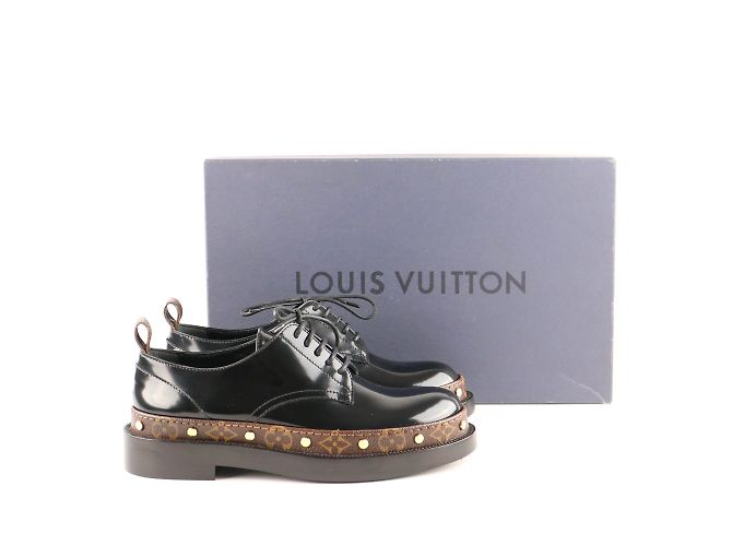 LOUIS VUITTON - Mocassini Richelieu in pelle verniciata nera (taglia 36) Nero - vista 9