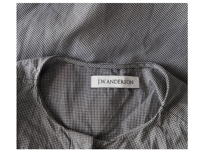JW Anderson J.W. Camicia Anderson con polsini borchiati e micro-check in cotone bianco e nero - vista 4