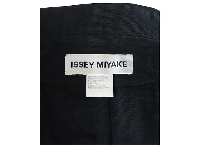 Issey Miyake S/S 2003 Blazer plissé drapé du défilé en coton noir - vue 4