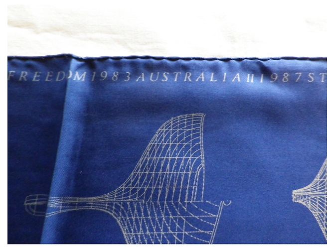 Louis Vuitton Seidenschal Winners Blau - Ansicht 3
