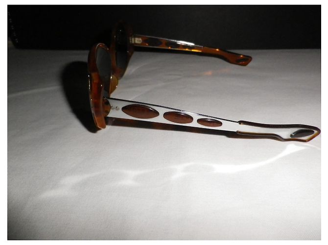 Guy Laroche Sonnenbrille Hellbraun Acetat - Ansicht 5