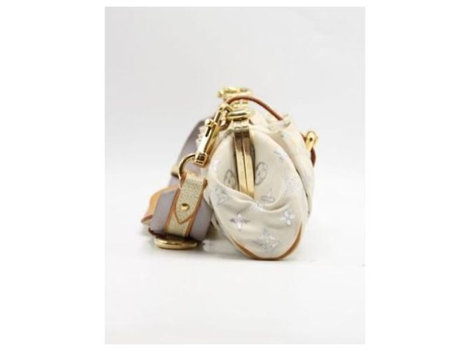 Pochette Louis Vuitton in tessuto damascato bianco - vista 6
