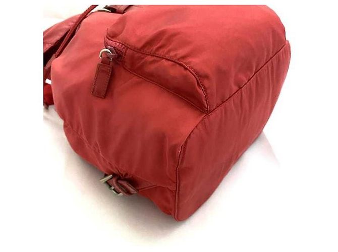 Prada Rucksack aus Nylon Rot - Ansicht 6
