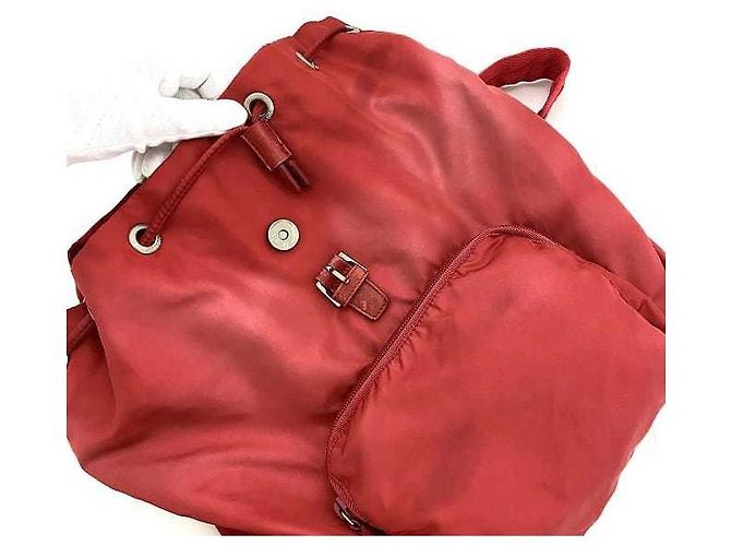 Prada Rucksack aus Nylon Rot - Ansicht 7