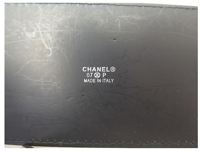 CHANEL CC-LOGO-GÜRTEL EXTRABREIT 68MM T80 SCHWARZER GÜRTEL AUS LACKLEDER - Ansicht 9