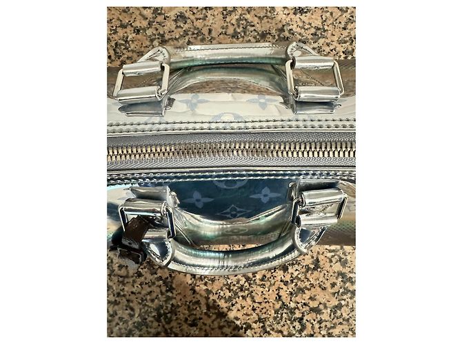 Abbesses Louis Vuitton Nebulosa Keepall 35 Marrone Argento - vista 10