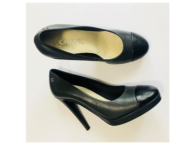 Tacchi con plateau Chanel grigio scuro e nero in pelle Grigio antracite - vista 3