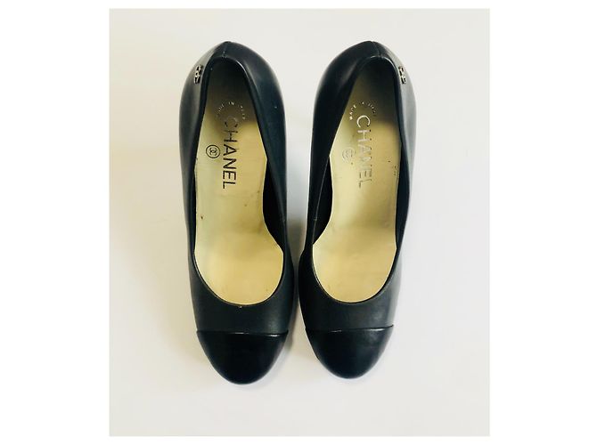 Tacchi con plateau Chanel grigio scuro e nero in pelle Grigio antracite - vista 4