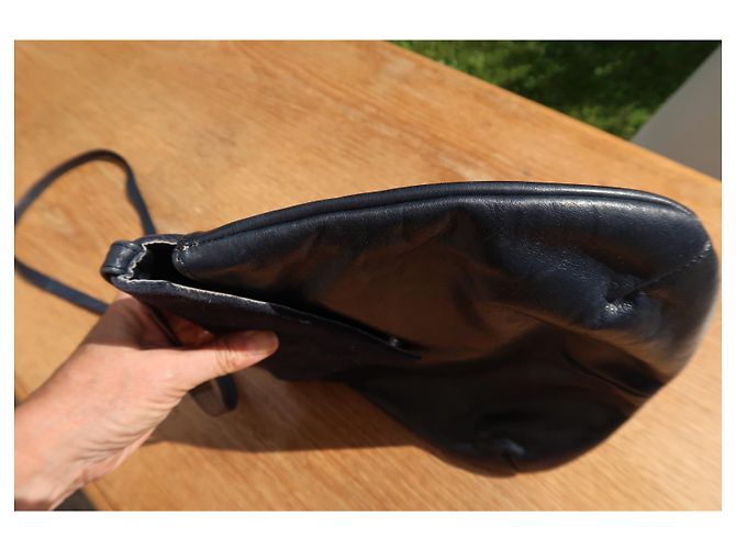 Borsa a tracolla Charles Jourdan in pelle blu navy - vista 5