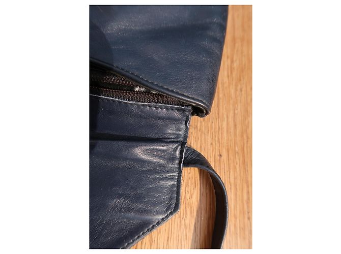 Borsa a tracolla Charles Jourdan in pelle blu navy - vista 8