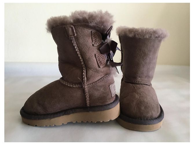 Ugg Bailey Bow II, Botte Classique Taille Enfant 22,5 Marron clair - vue 8