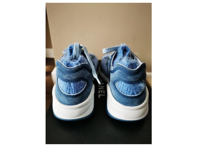 Sneakers Chanel blu - vista 3