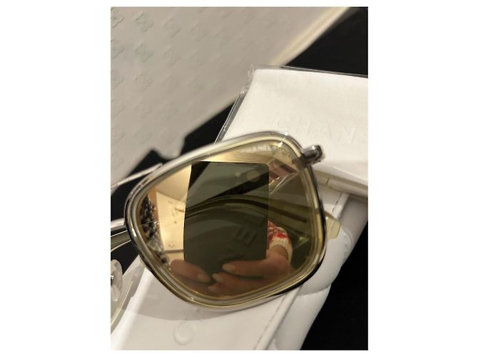 Occhiali da sole Chanel oro metallo D'oro - vista 3
