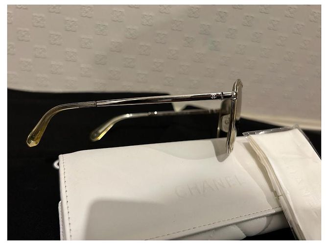 Occhiali da sole Chanel oro metallo D'oro - vista 5