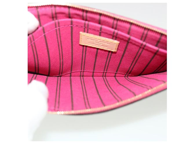 LOUIS VUITTON Monogram Neverfull MM Pouch Accessory Pouch LV Auth 39922 - view 15