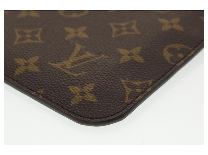 LOUIS VUITTON Monogram Neverfull MM Pouch Accessory Pouch LV Auth 39922 - view 9