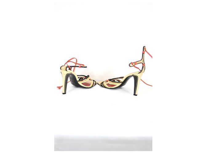 Yves Saint Laurent #yvessaintlaurent #sandals #laceup #heelssandal Multicolore Beige Arancione Crema Cognac Castagno Caramello Cioccolato Marrone scuro - vista 5