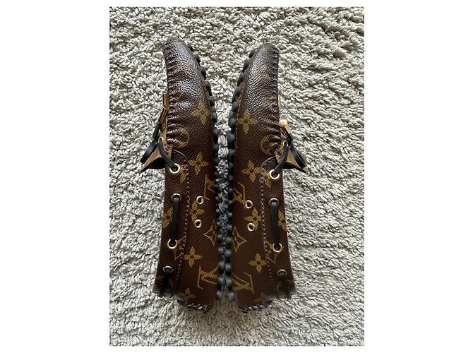 Louis Vuitton Gloria Slipper flach dunkelbraunes Leder - Ansicht 5