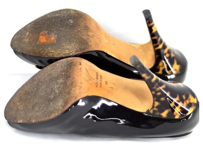 Giuseppe Zanotti #giuseppezanotti #vernice #pelle #tacchi #sandali Marrone Nero Metallico - vista 4