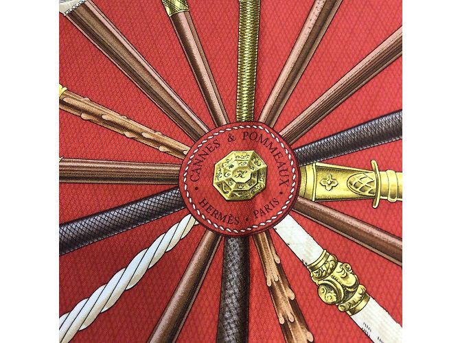 Hermès Hermes rosso / Sciarpa in twill di seta quadrata nera Multi Cannes et Pommeaux Multicolore - vista 5