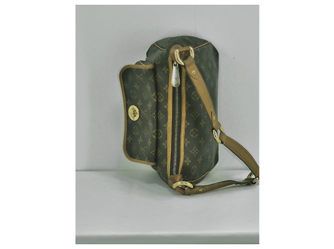 Tivoli Louis Vuitton #loıis vuitton #tikal #gm #monogram #leather #shoulderbag #handbag Cioccolato Marrone scuro Monogramma - vista 12