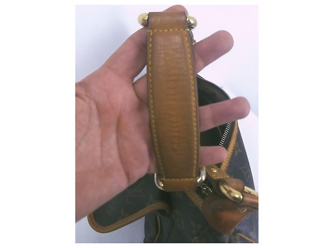 Tivoli Louis Vuitton #loıis vuitton #tikal #gm #monogram #leather #shoulderbag #handbag Cioccolato Marrone scuro Monogramma - vista 18
