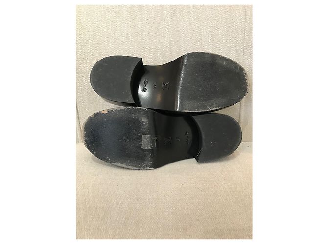 LOUIS VUITTON  Mules & clogs T.eu 37 leather White - view 7