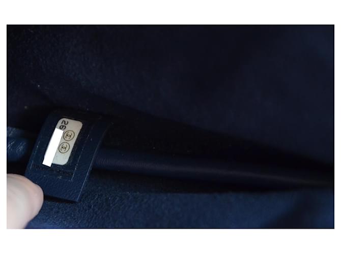 Marsupio Chanel x PHARRELL WILLIAMS Blu Gold hardware - vista 10