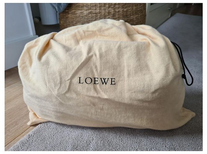 Borsa Loewe in pelliccia color nocciola - vista 8