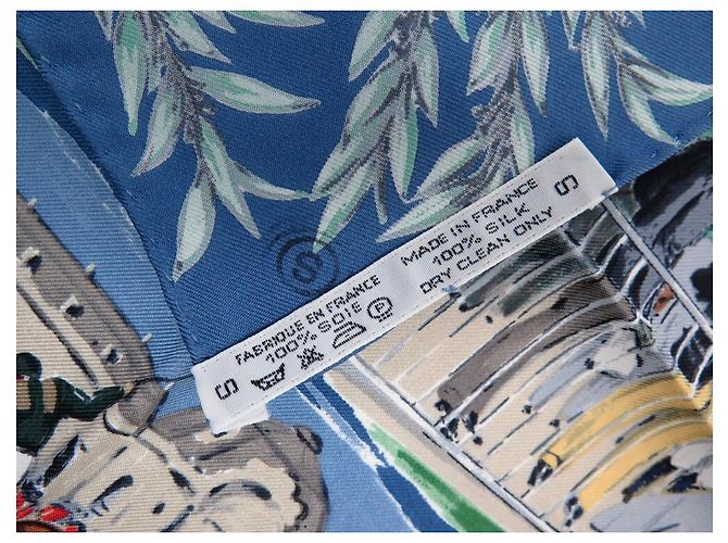 Hermès NUOVA SCIARPA HERMES GAVROCHE CHAMP DE COURS A CHANTILLY DE TAQUOY CARRE Blu - vista 6