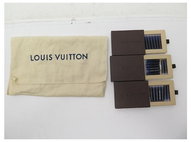NEUER LOUIS VUITTON CARGO GLACIER N LACK-FÜLLFEDERHALTER79042 FÜLLER Blau - Ansicht 9