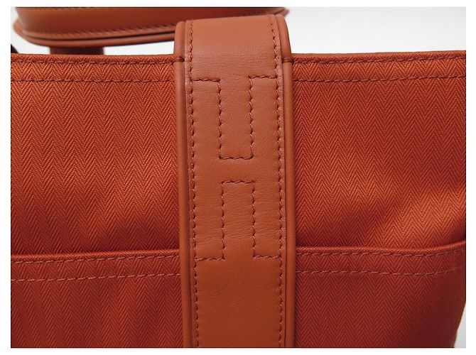 Hermès NOVA BOLSA HERMES ACAPULCO PM CABAS LONA E COURO LARANJA NOVA BOLSA DE MÃO - vista 3