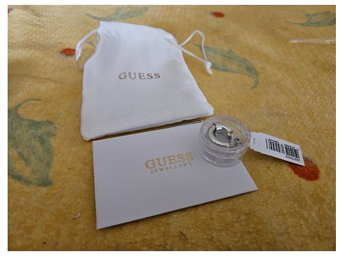 Guess Ohrringe Silber - Ansicht 3
