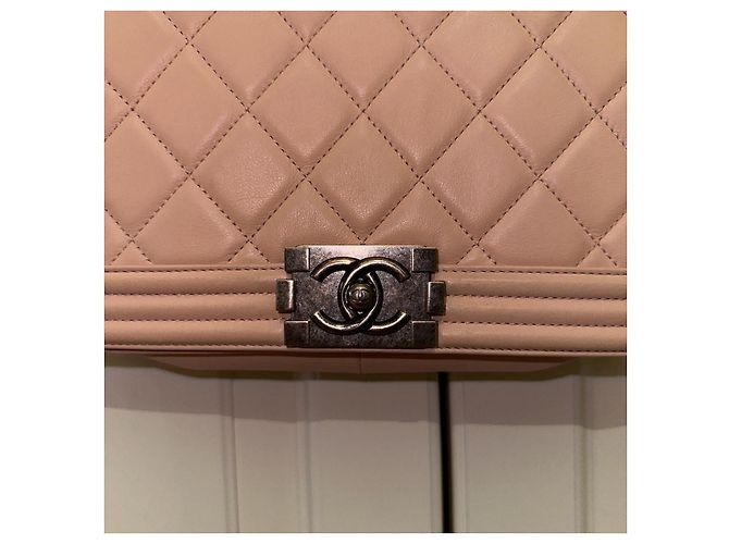 Chanel Boy Bag Rosa in Pelle d'Agnello - vista 3