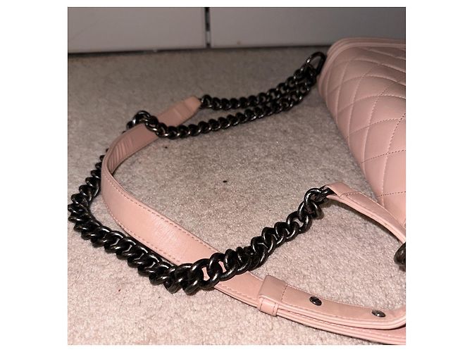 Chanel Boy Bag Rosa in Pelle d'Agnello - vista 4
