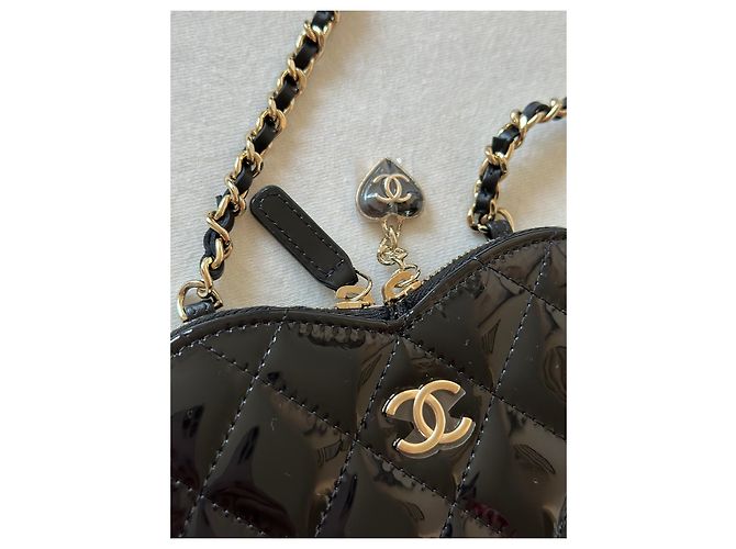 Wallet On Chain Mini bag Chanel a cuore Nero Bianco - vista 2