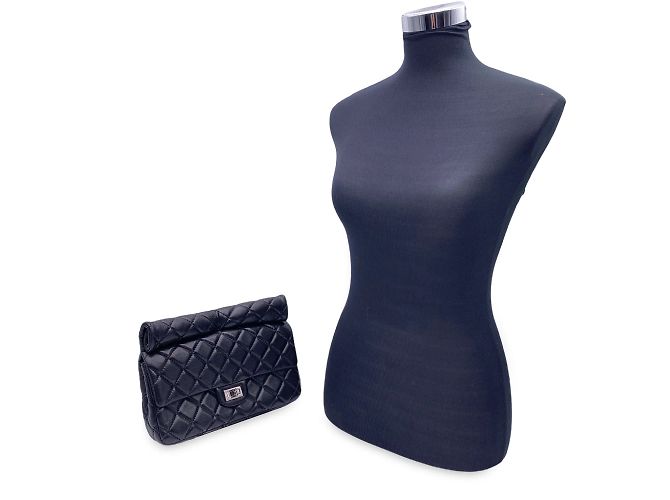 Mademoiselle Chanel Clutch Bag Reissue Roll 2.55 Schwarz - Ansicht 2