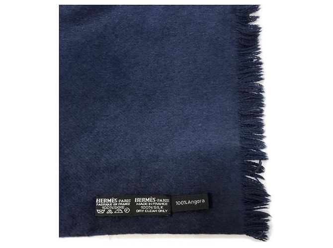 Hermès ***HERMES Seiden-Angora-gefütterter Gesichtsschal Marineblau - Ansicht 2