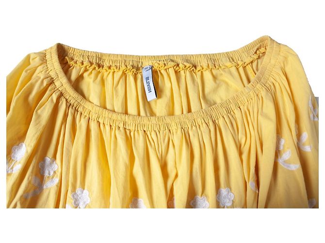 Autre Marque once de marzo, Vestido midi bordado en amarillo - vista 6