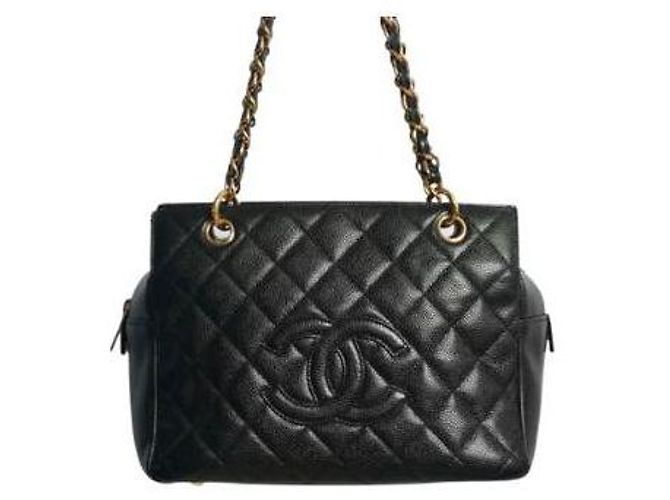 Chanel PST Petite Einkaufstasche in schwarzem, gestepptem CC Caviar Gold hardware - Ansicht 3